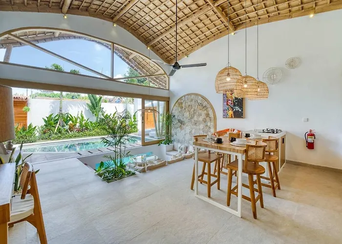 Damai 2br Modern Tropical Escape In Villa Canggu (Bali)