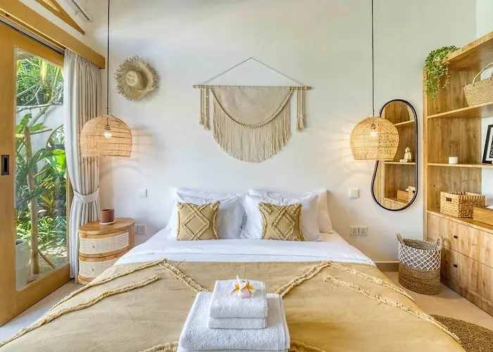 Damai 2br Modern Tropical Escape In Canggu (Bali)